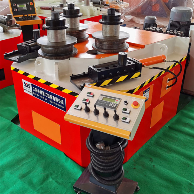 �����C(j��)